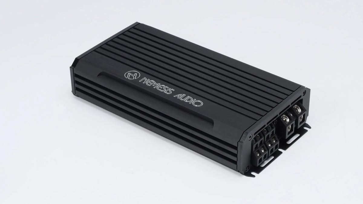 Nemesis MICRO-1600X4D | Amplificador Clase D de 4 canales de 1600 W máx./ 800 W RMS